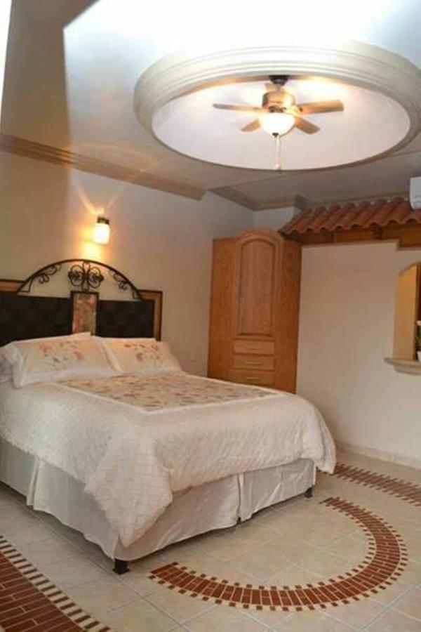 Maria Bonita Suites Agua Prieta Værelse billede